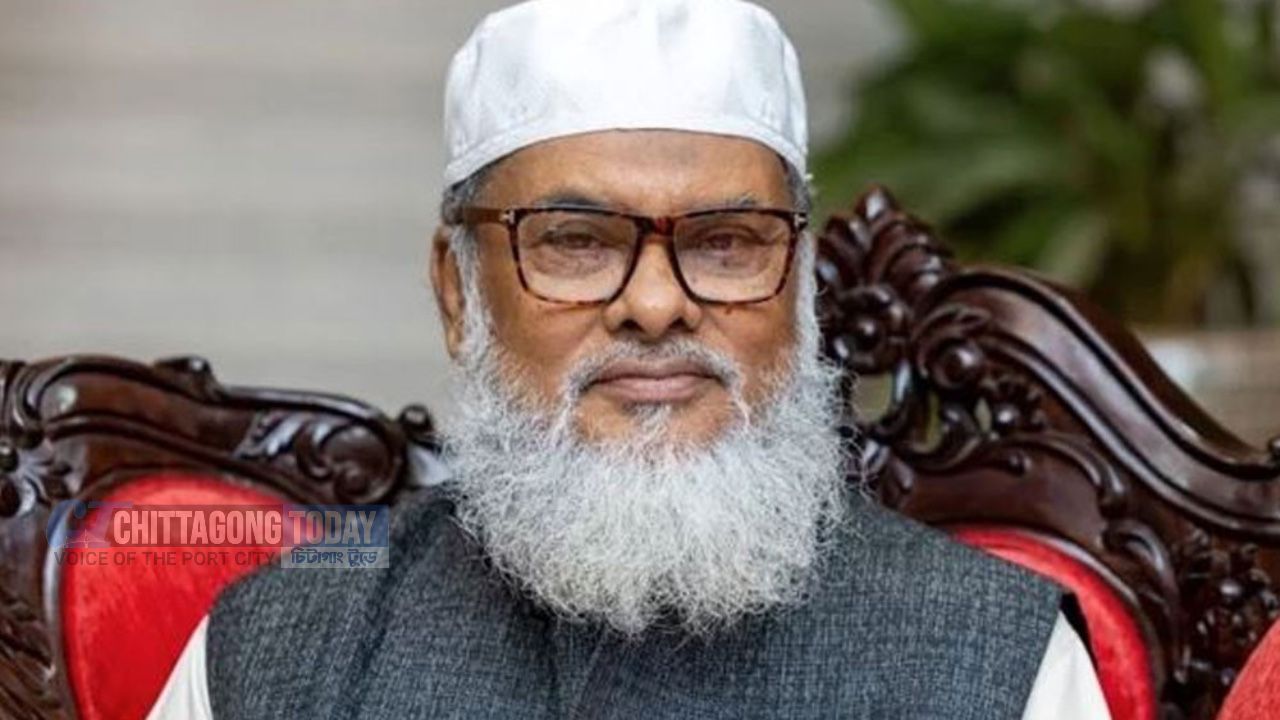 সাবেক ধর্ম উপদেষ্টা খালিদ চিকিৎসা বিল নিয়েছেন ৮২ লাখ
