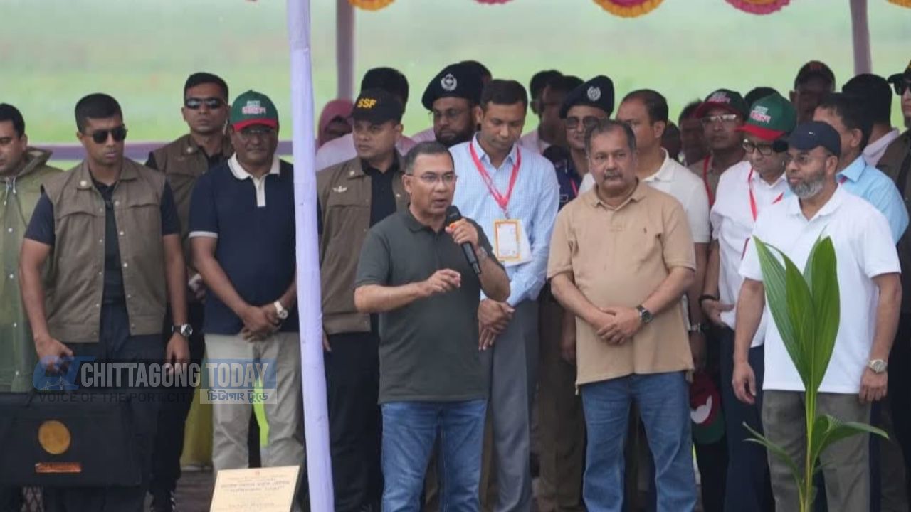 নারীদের স্নাতক পর্যন্ত বিনা খরচে শিক্ষা, মেধাবী ছাত্রীরা পাবে বৃত্তি: প্রধানমন্ত্রী তারেক রহমান 