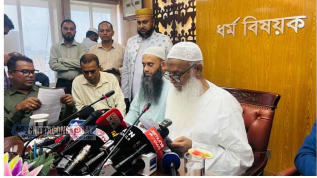 হজযাত্রীদের বিমান ভাড়া কমল ২৪ হাজার ৮৩০ টাকা।