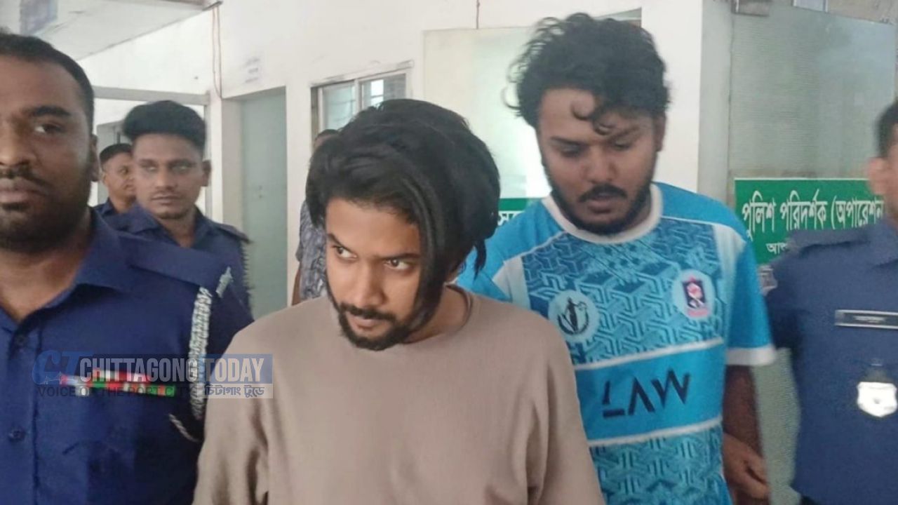 আশুলিয়ায় স্কুলছাত্রী অপহরণ, এনসিপি নেতাসহ গ্রেপ্তার ২