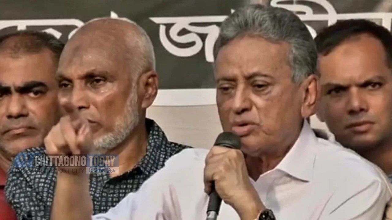 বারবার সংকটে পড়া বাংলাদেশকে উদ্ধার করেছে বিএনপি: আমির খসরু